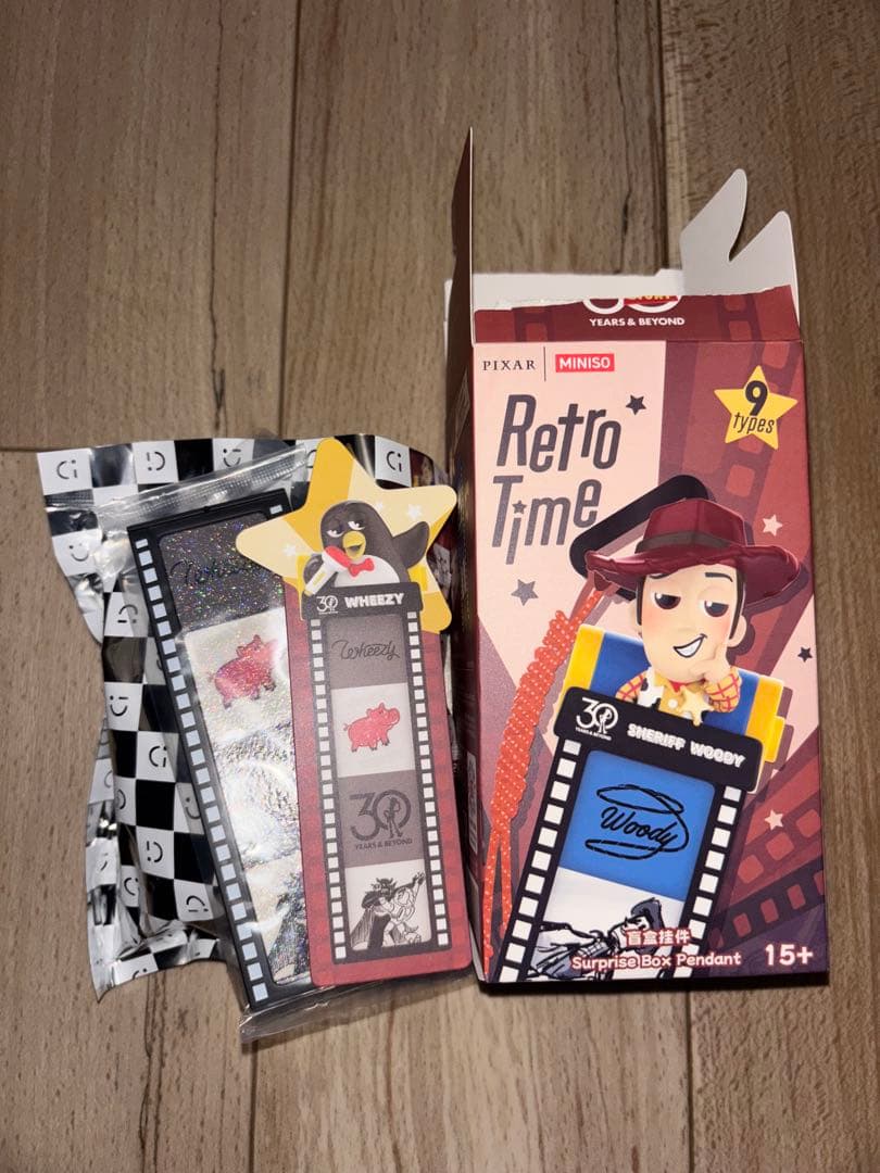 ［日本未発売］トイ・ストーリー30周年記念　Retro Time 2個セット
