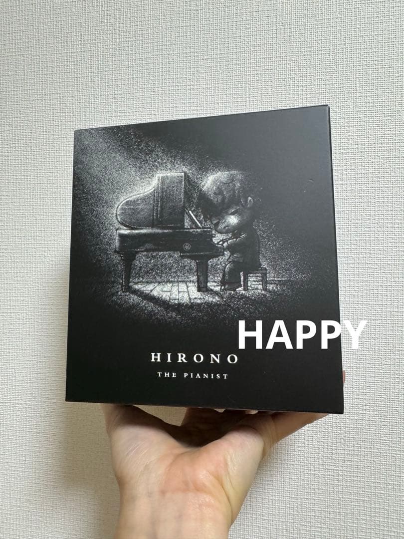 新品　Hirono The Pianistフィギュア