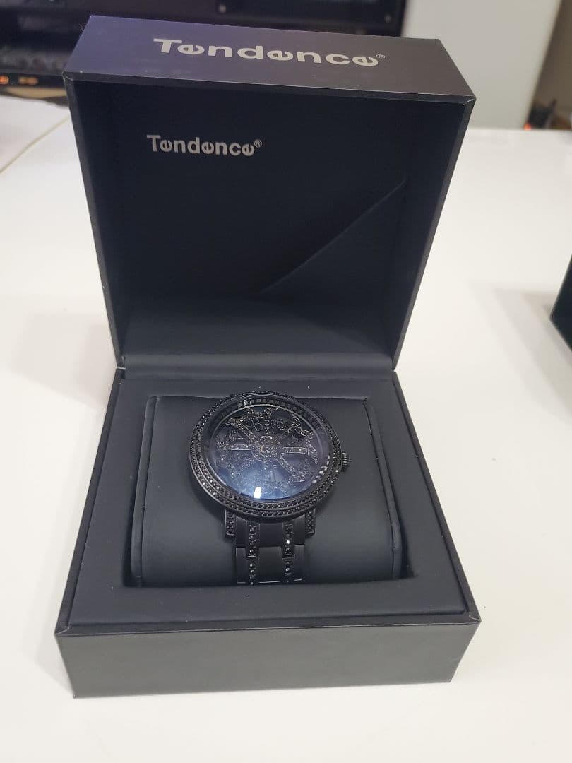 Tendence 時計　black　激レア