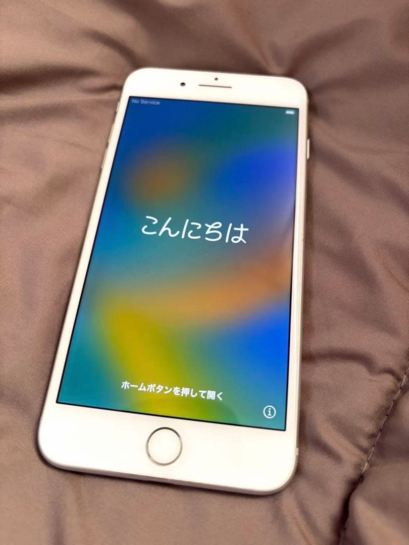【バッテリー100％】iPhone8 plus シルバー 64GB　SIMフリー