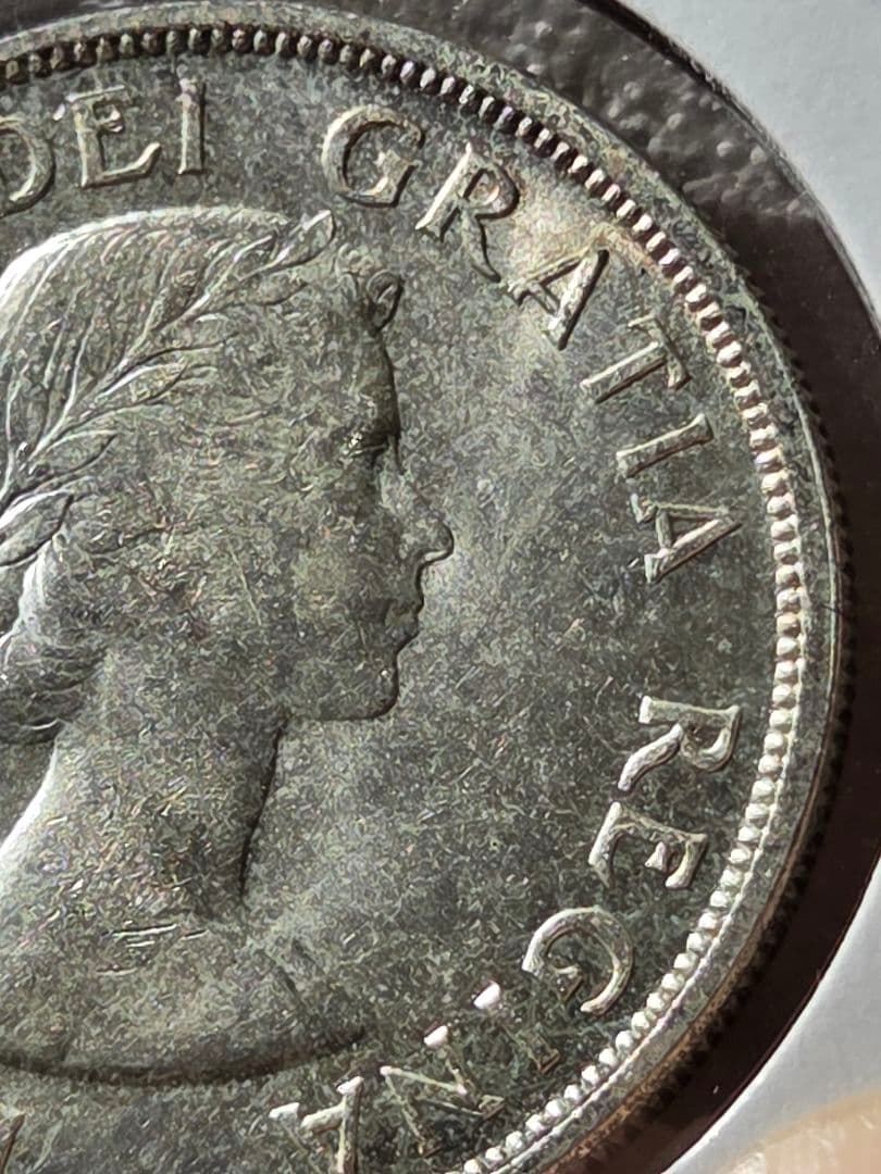 (稀少な状態)　カナダ連邦　エリザベス2世　1 ドル銀貨　1957