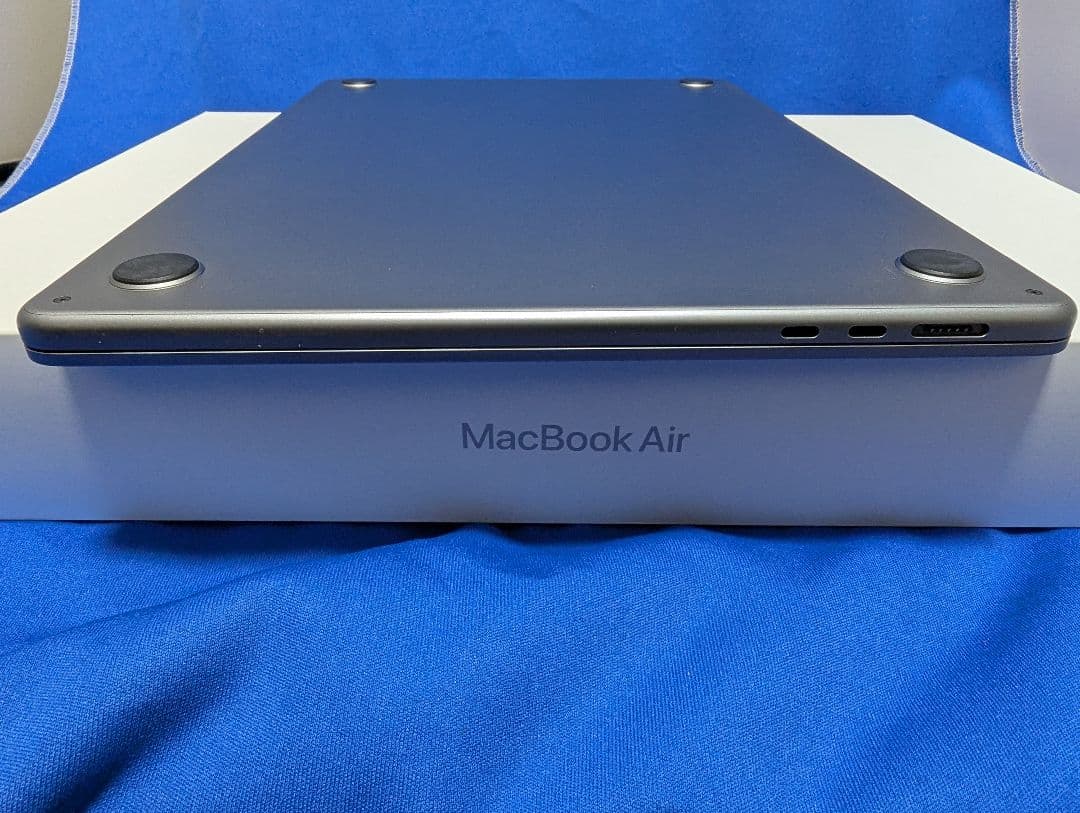 【状態良好】MacBook Air 15.3インチ（M2 ）付属品完備