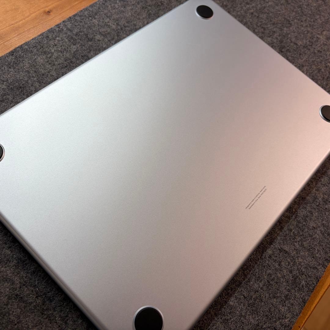 【完美品】MacBook Air M4 16GB 256G バッテリー100%