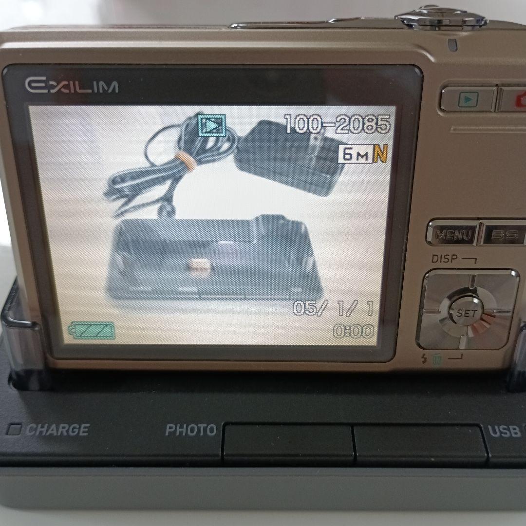 カシオ CASIO EXILIM デジタル コンパクト カメラ ゴールド 稼働品