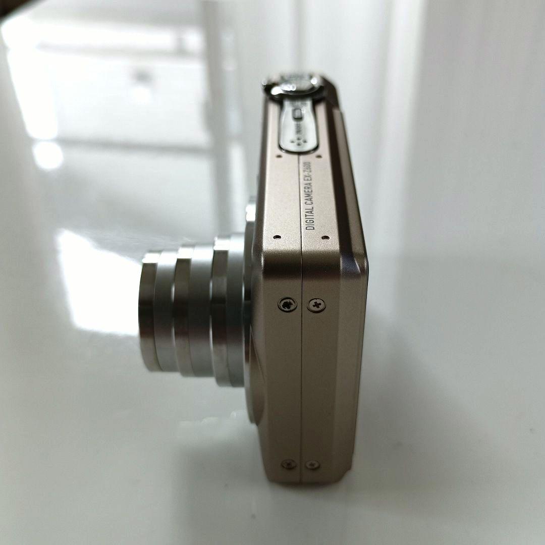 カシオ CASIO EXILIM デジタル コンパクト カメラ ゴールド 稼働品
