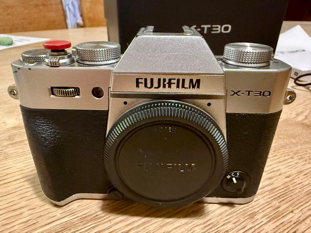Fujifilm X-T30 ミラーレスカメラ 本体