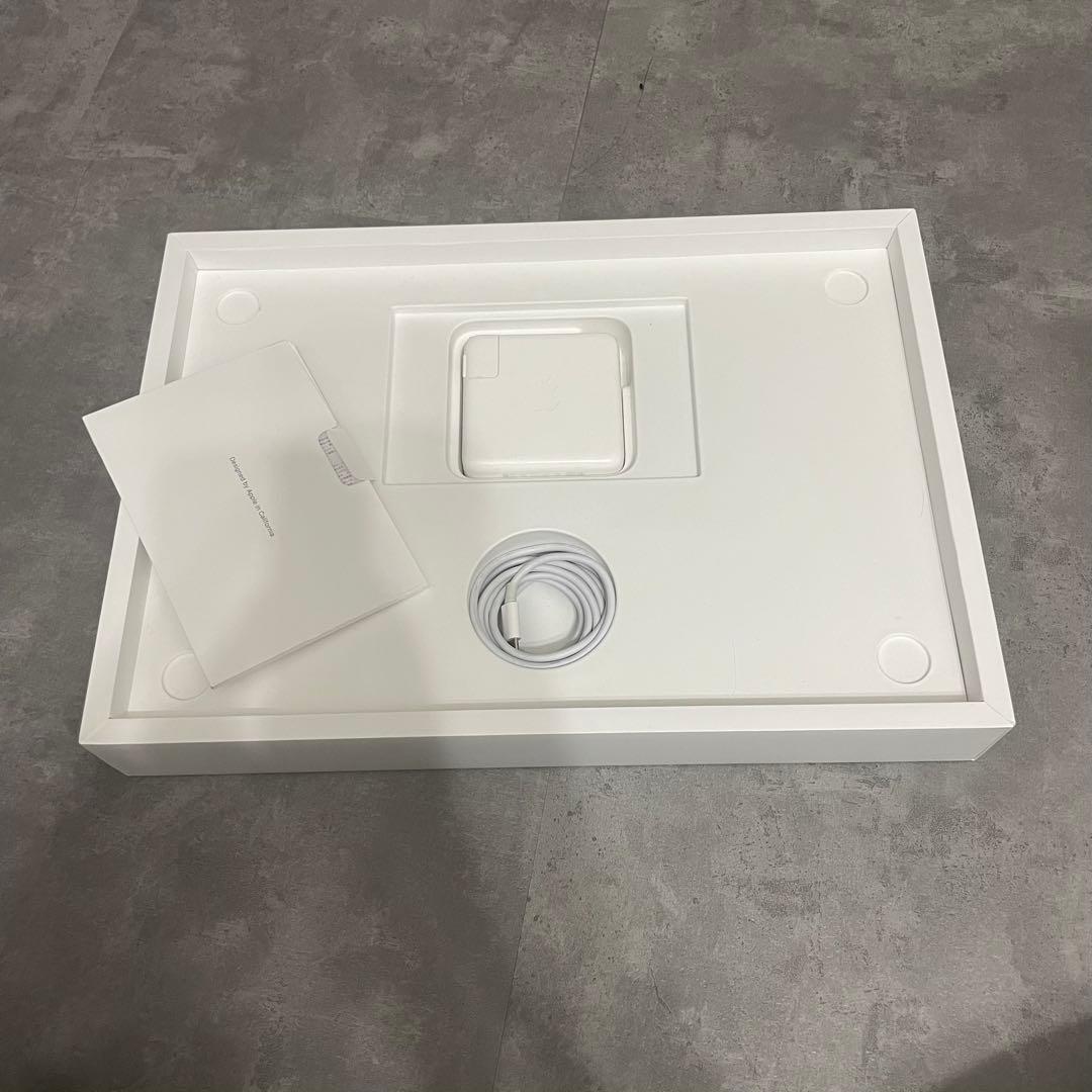 【美品】MacBook Pro 16inch(Core i9/16GB/1TB)