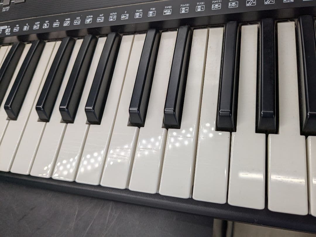 YAMAHA ヤマハ PORTATONE PSR-E263 電子キーボード