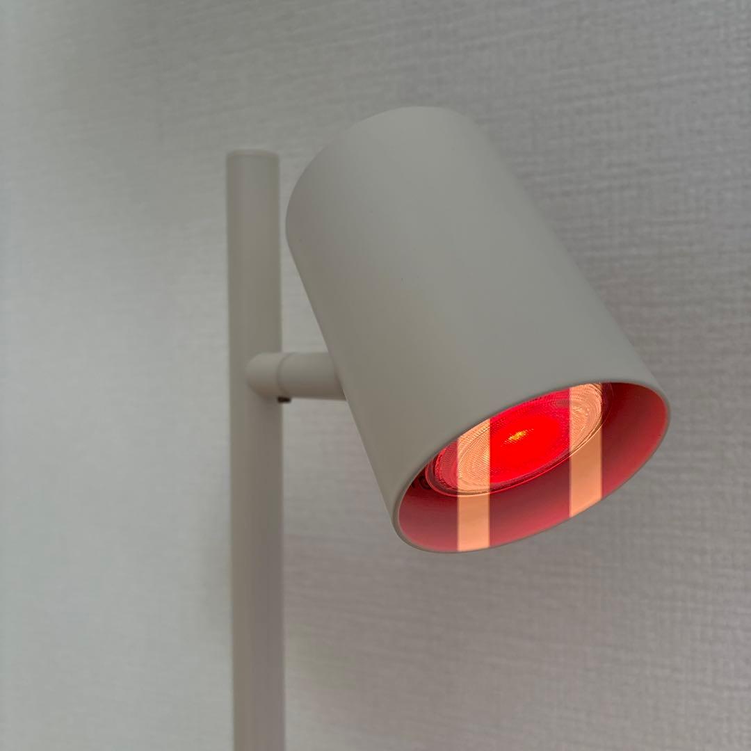 【美品】IKEA NYMÅNE ニーモーネ フロアランプ　ホワイト　LED電球