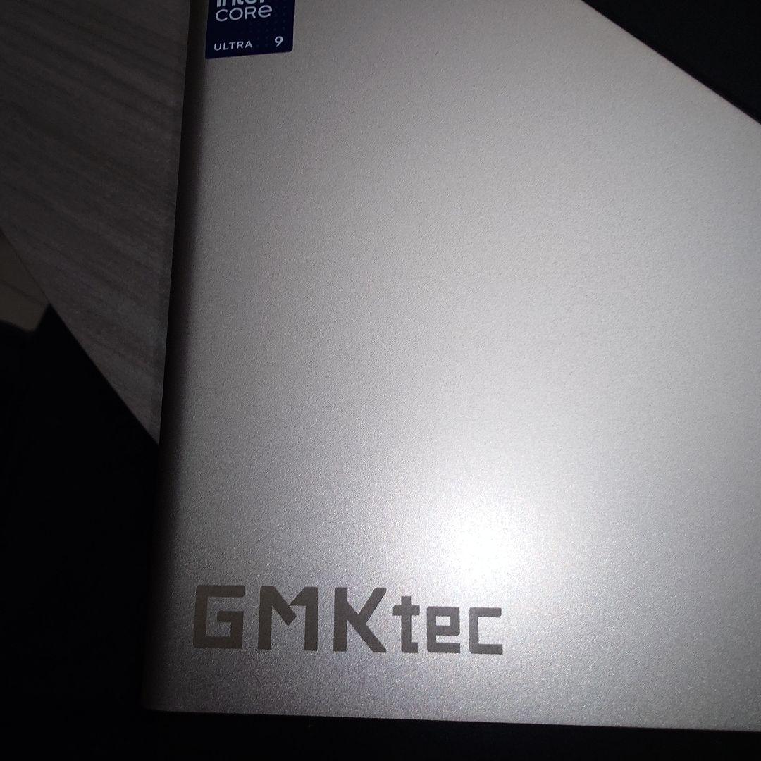 GMKtec EVO-T1 AI 　Mini　PC