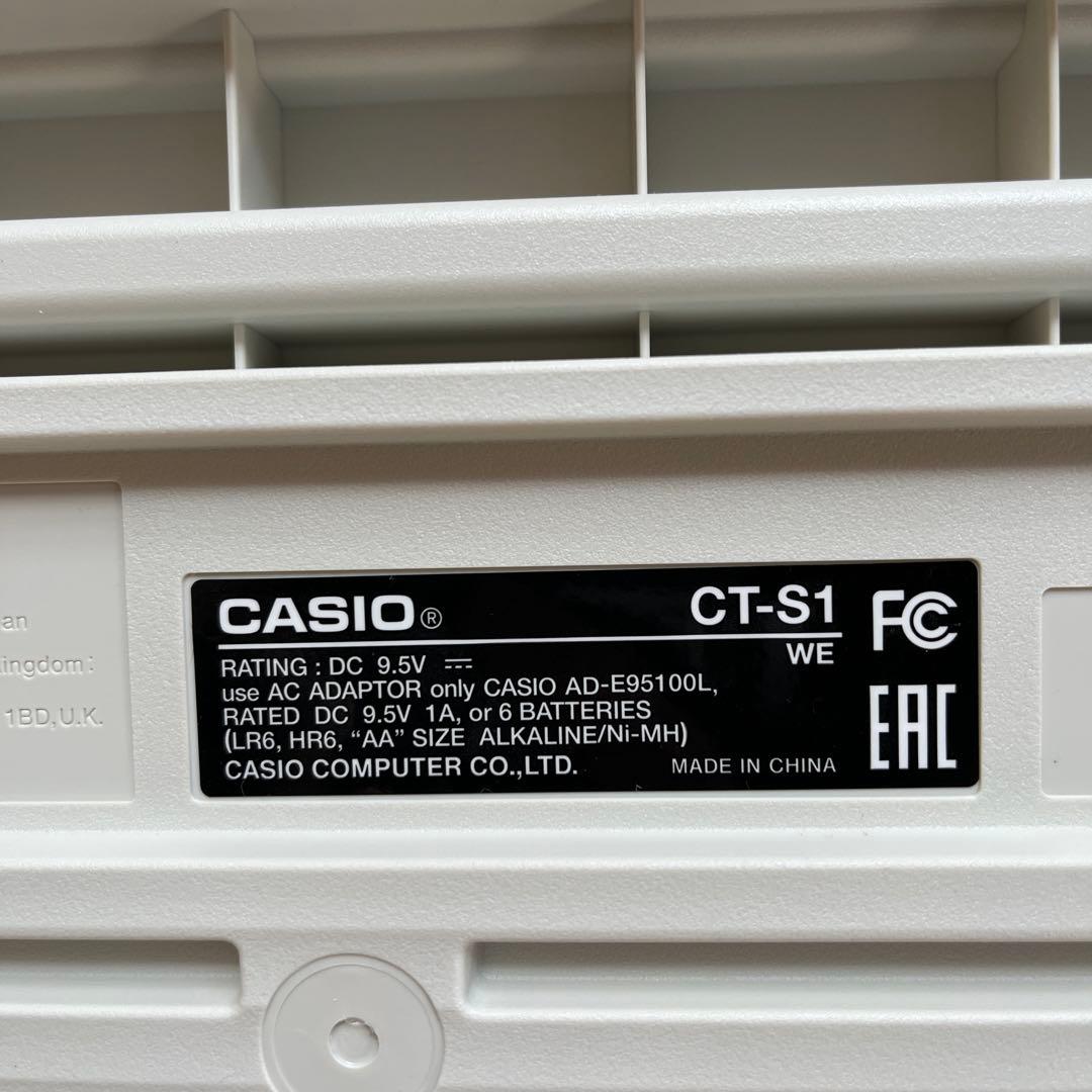 【送料込み】CASIO CT-S1 61鍵 ホワイト