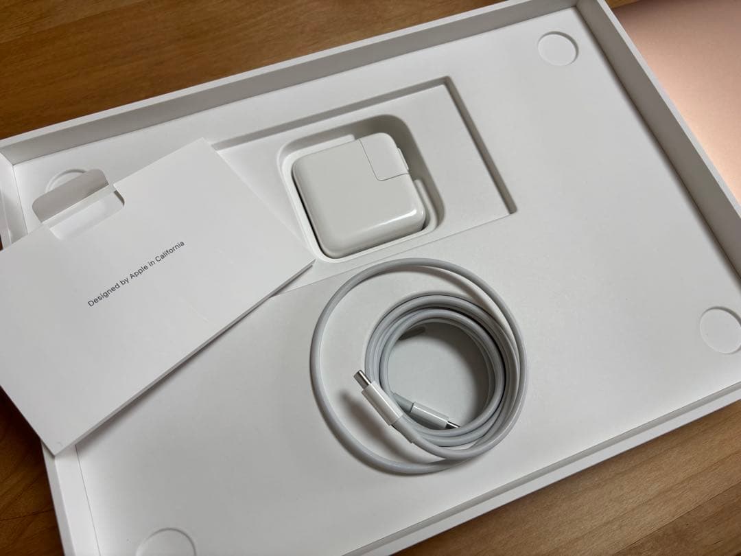 【美品/充放電30回】MacBook Air 2020 13インチ 512GB