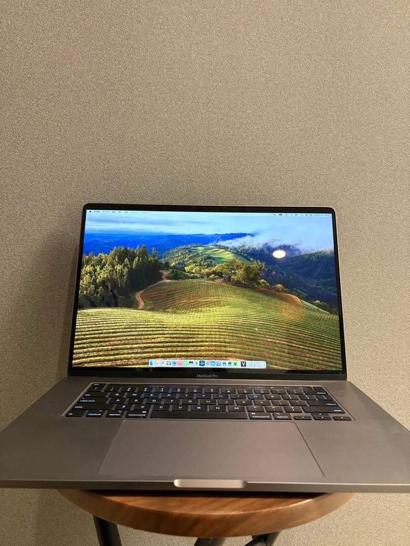 MacBook Pro 16インチ 2019 / i7 / 32GB /1TB