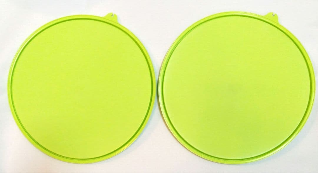 タッパーウェア　ジャイアント　ハンドル付　 　　　　　　　　　8.8L（2個）