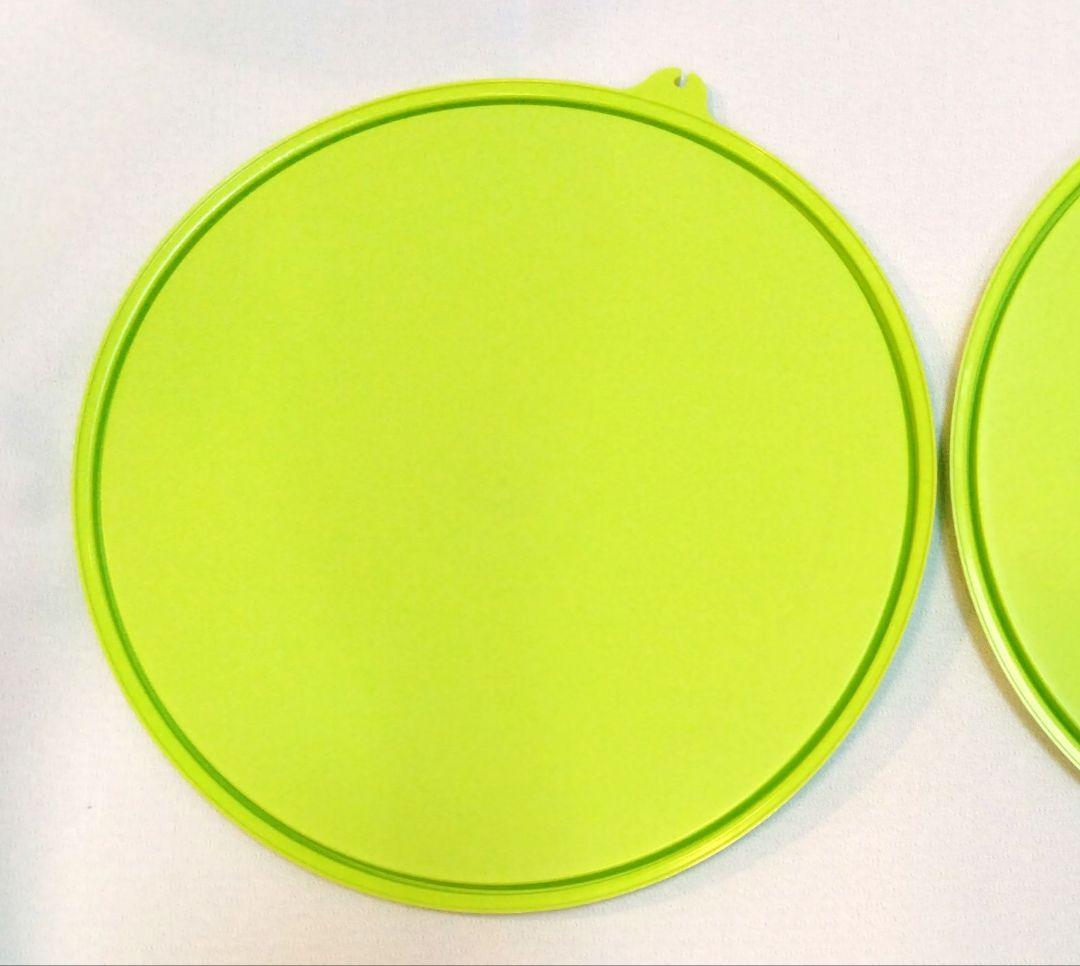 タッパーウェア　ジャイアント　ハンドル付　 　　　　　　　　　8.8L（2個）