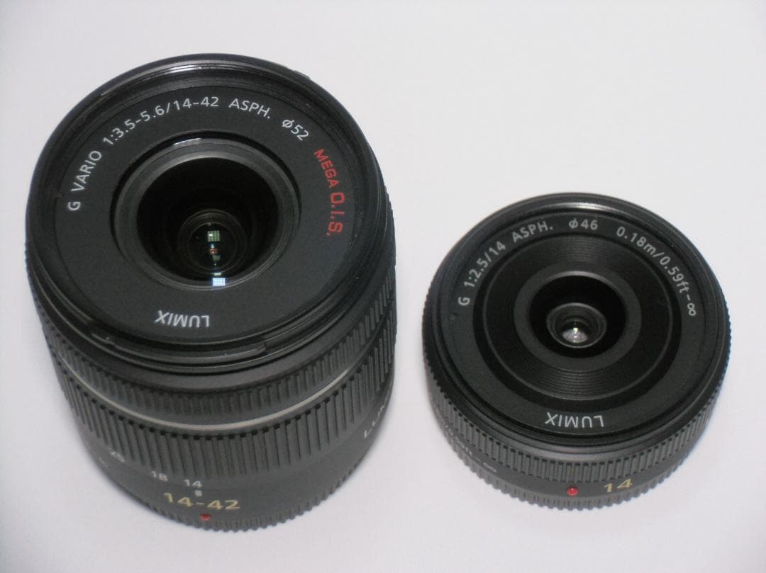 Panasonic GF3 ワインレッド 14-42mmレンズ付き