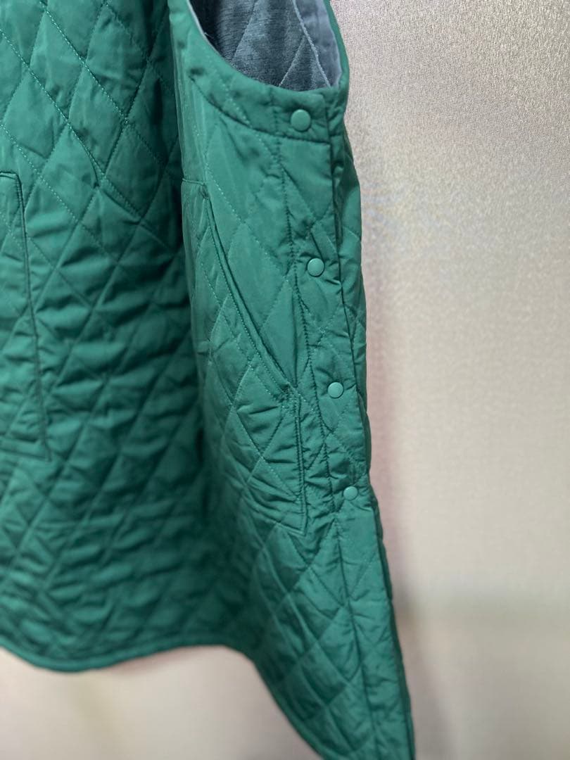 新品　栗原はるみ　グリーン キルティング ロングエプロン