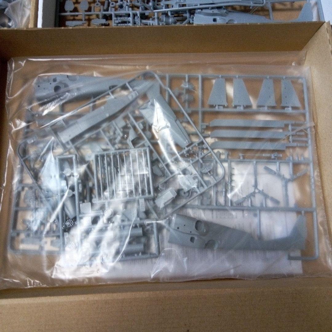 1/72 　ZVEZDA 　ズベズダ　 ヘリコプター　美品