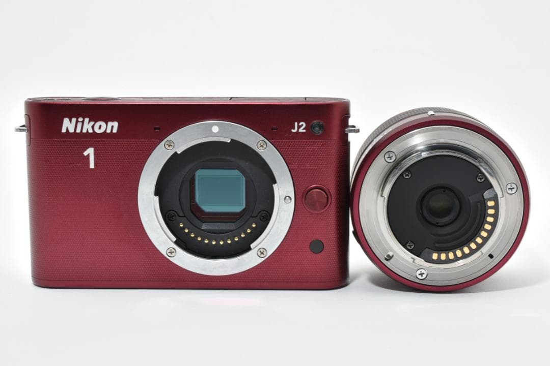 ＜1043＞ ミラーレス一眼カメラ Nikon 1 J2 標準ズームレンズキット