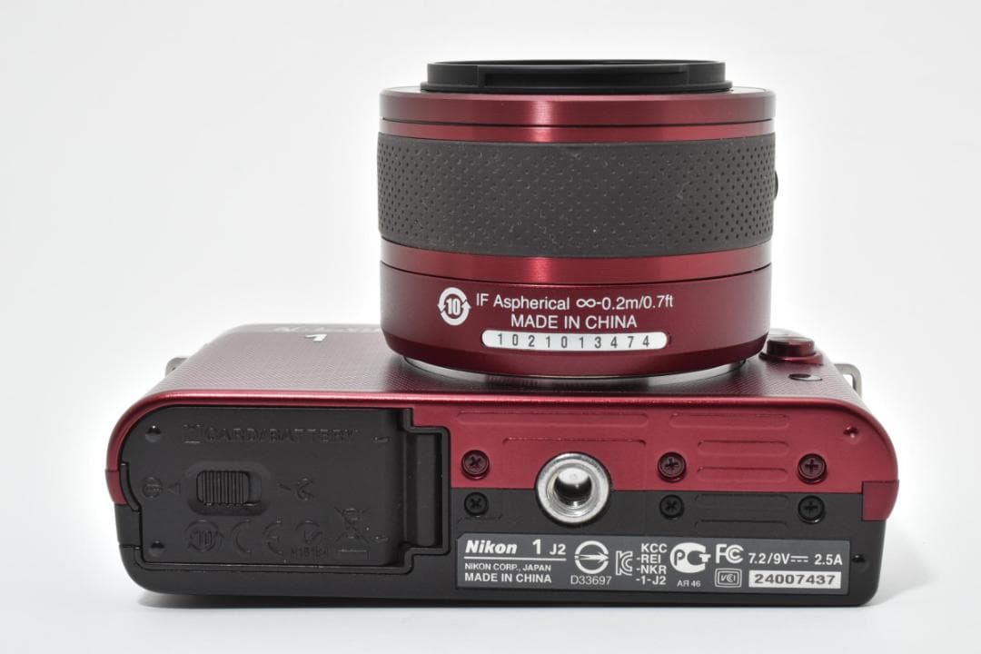 ＜1043＞ ミラーレス一眼カメラ Nikon 1 J2 標準ズームレンズキット