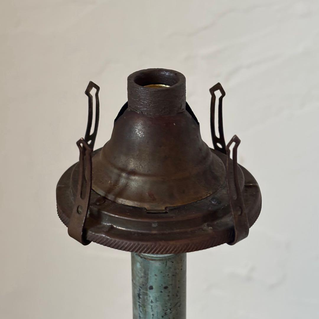 優美なホヤシェードのフロアランプ　風向計　緑青　真鍮台座　古道具　ハンドメイド