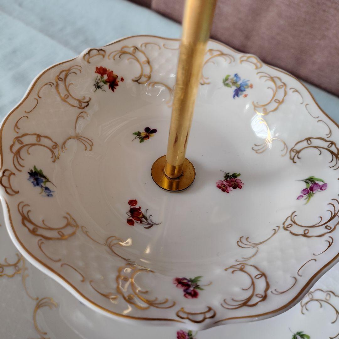 ドイツ/リンドナー製ロココ調 二段式ケーキスタンド 陶器製 花柄 ゴールド