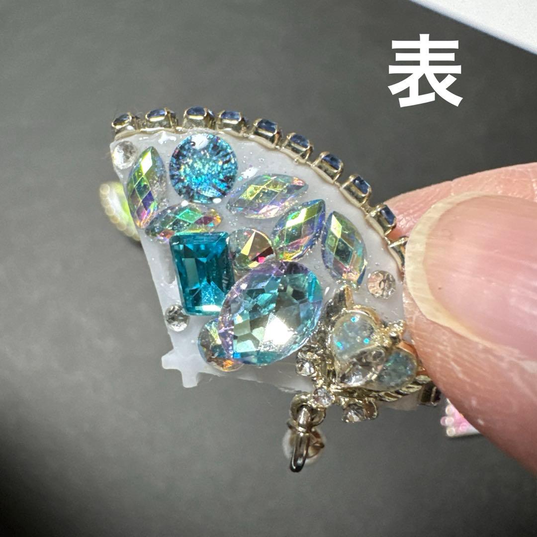 ☆キラキラ・薔薇・クローバー・ミニチュア・扇子・レジンチャーム・扇子パーツ☆