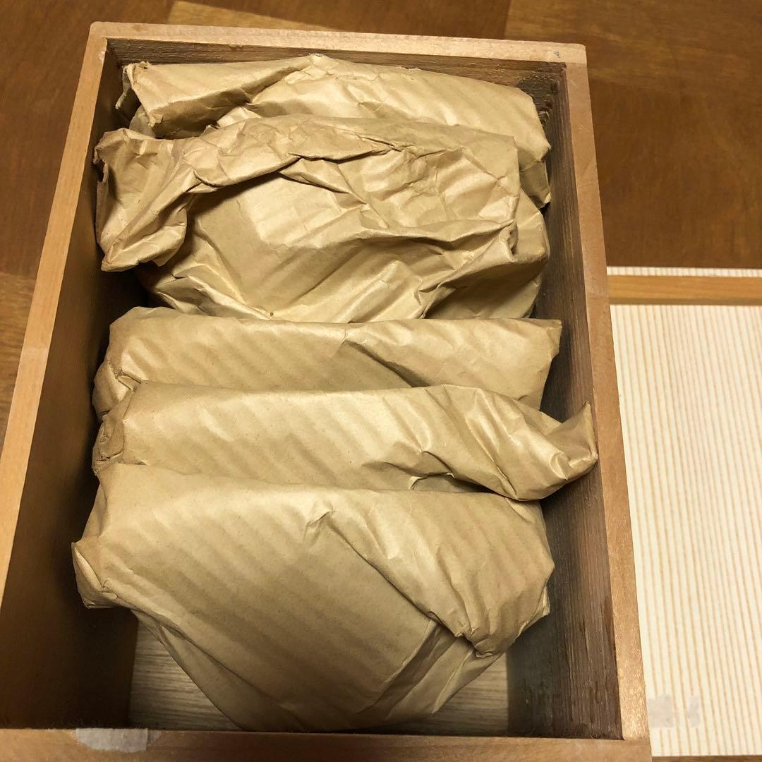 有田焼 花柄 飯碗 5客 木製箱入り