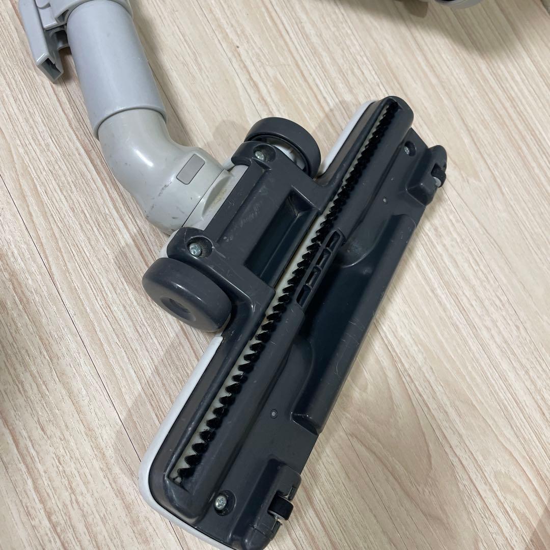 TOSHIBA 紙パック式 掃除機 VC-D50K　2016年製