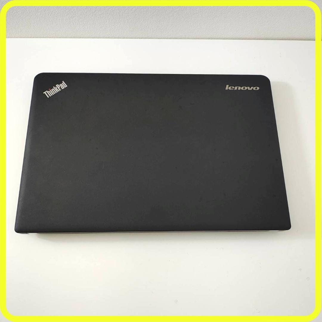 windows11　ノートパソコン⭐️SSD　カメラ　office　818