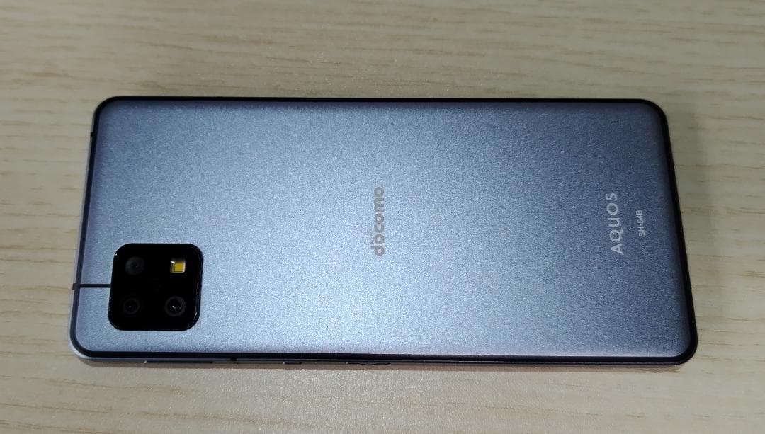 AQUOS sense6 SH-54B ブルーメタリックDocomo(訳あり品)