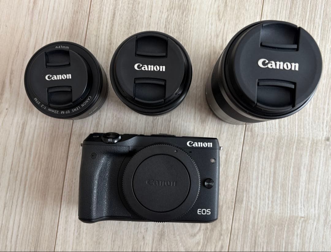 Canon EOS M3 ミラーレス一眼カメラ レンズ3本付き