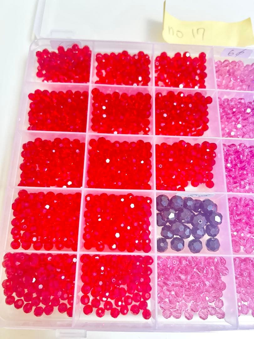 多色ラウンドスワロフスキー　no 17 6㎜　8㎜