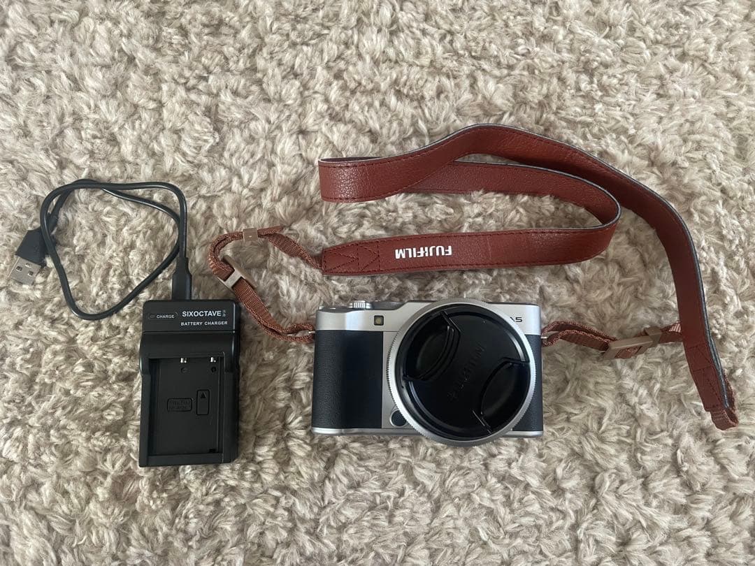 FUJIFILM ミラーレス一眼　X-A5