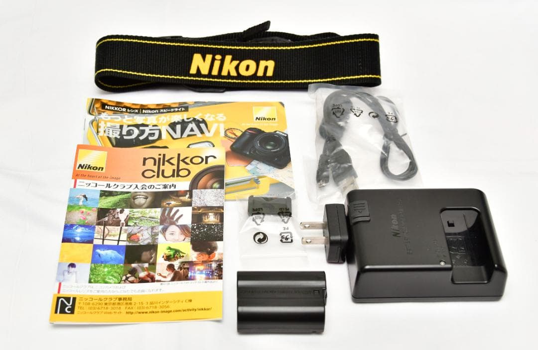 【元箱付き】　Nikon ニコン D7200