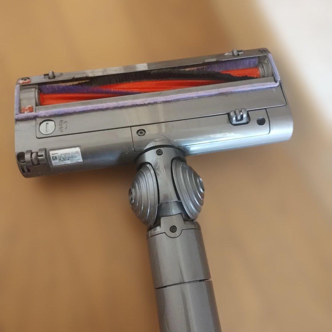 Dyson V6 サイクロン式掃除機 充電器付き　充電スタンド　他 付属品付き