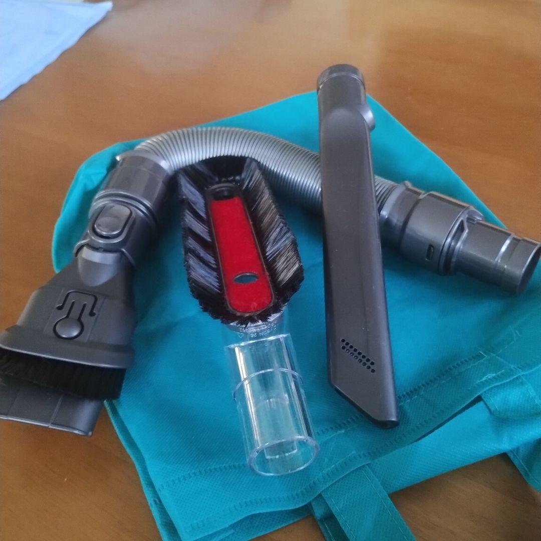 Dyson V6 サイクロン式掃除機 充電器付き　充電スタンド　他 付属品付き