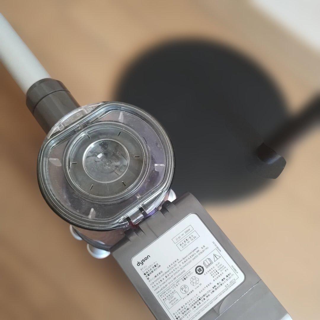 Dyson V6 サイクロン式掃除機 充電器付き　充電スタンド　他 付属品付き
