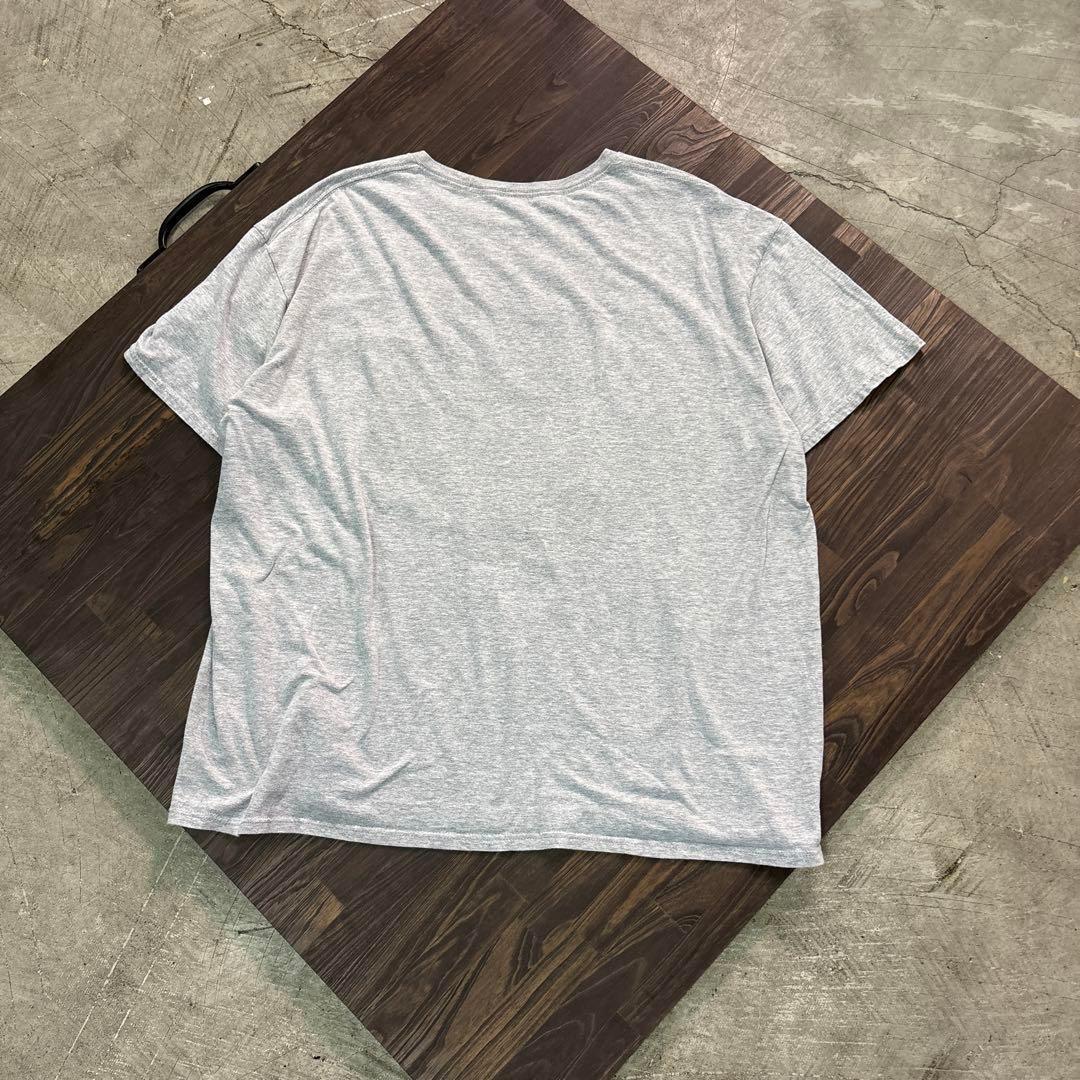 7TSM2 【スポンジボブ】アニメTシャツ　キャラクター　インポート古着