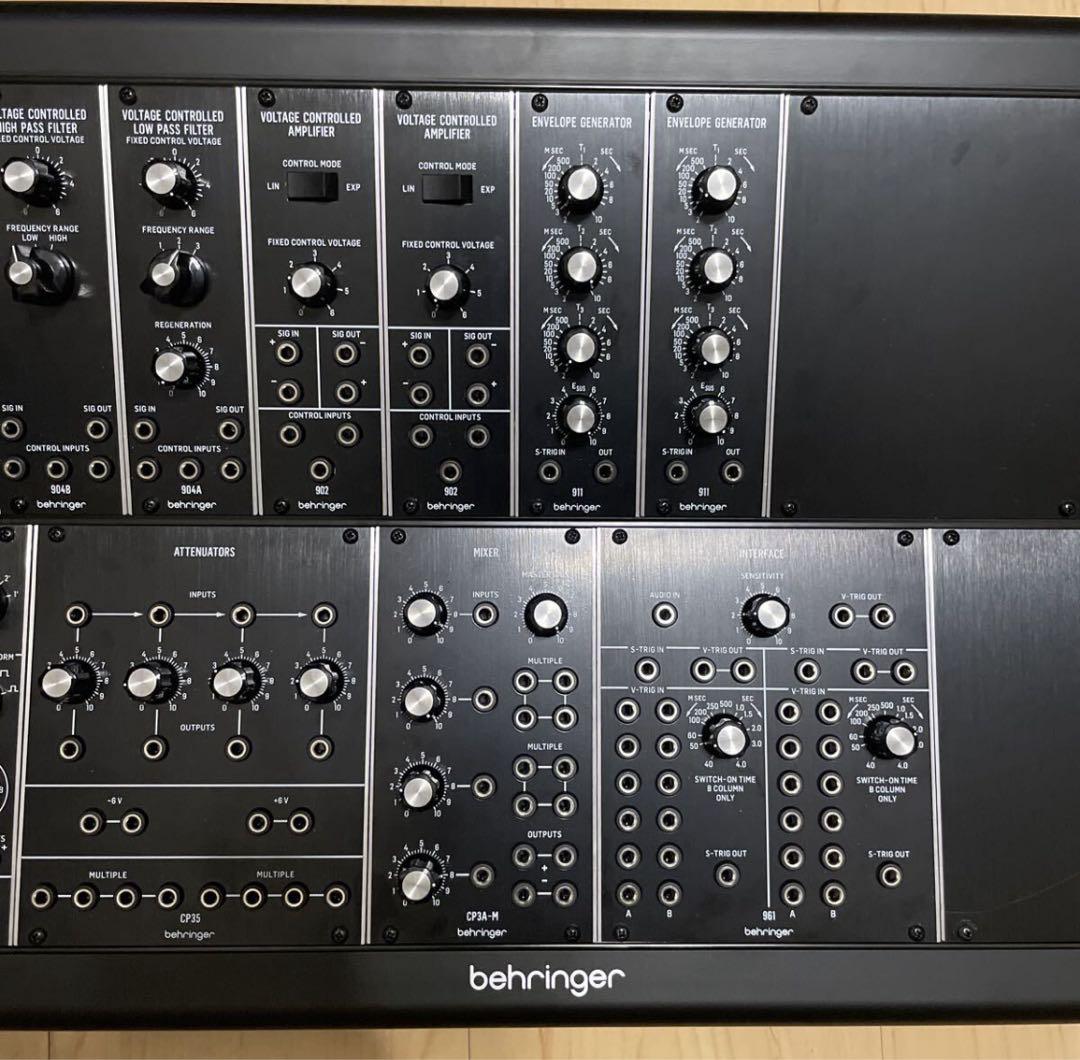 behringer System-15アナログシンセサイザー モジュラーシンセ