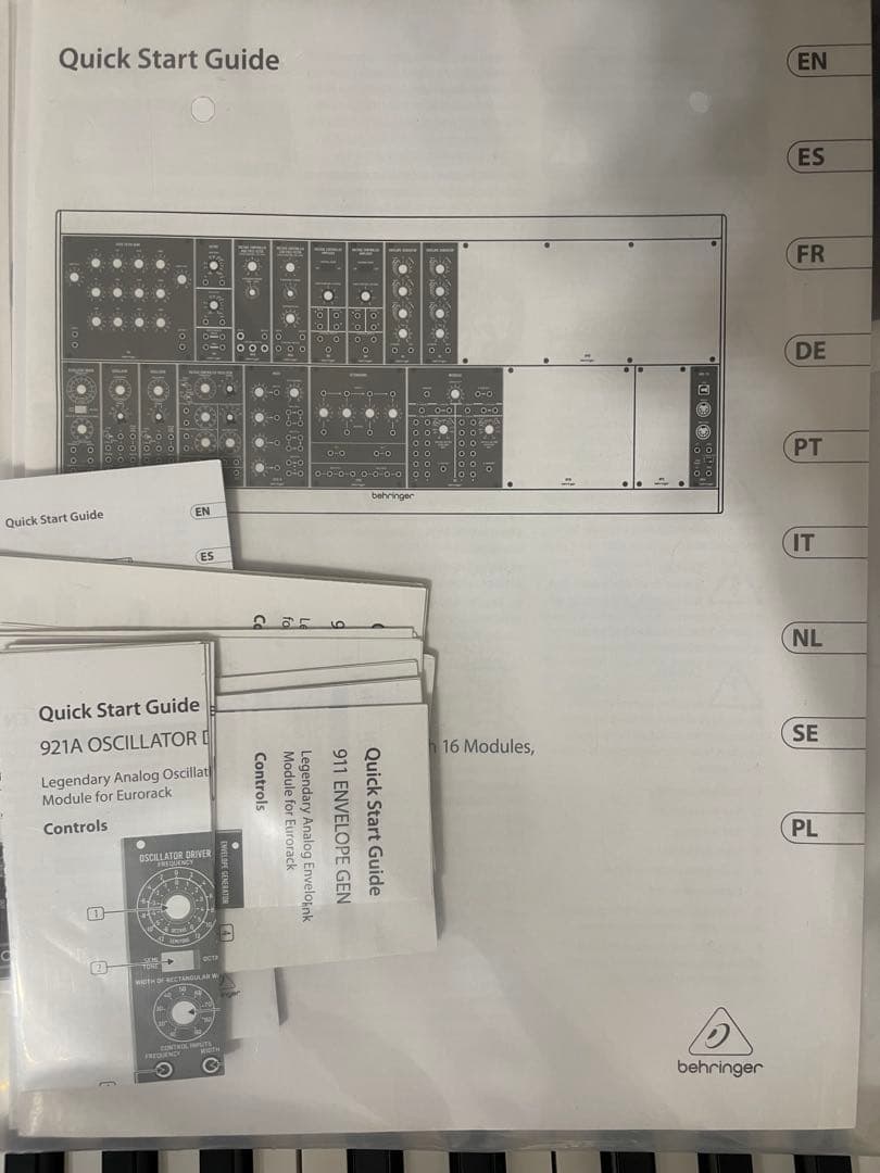 behringer System-15アナログシンセサイザー モジュラーシンセ