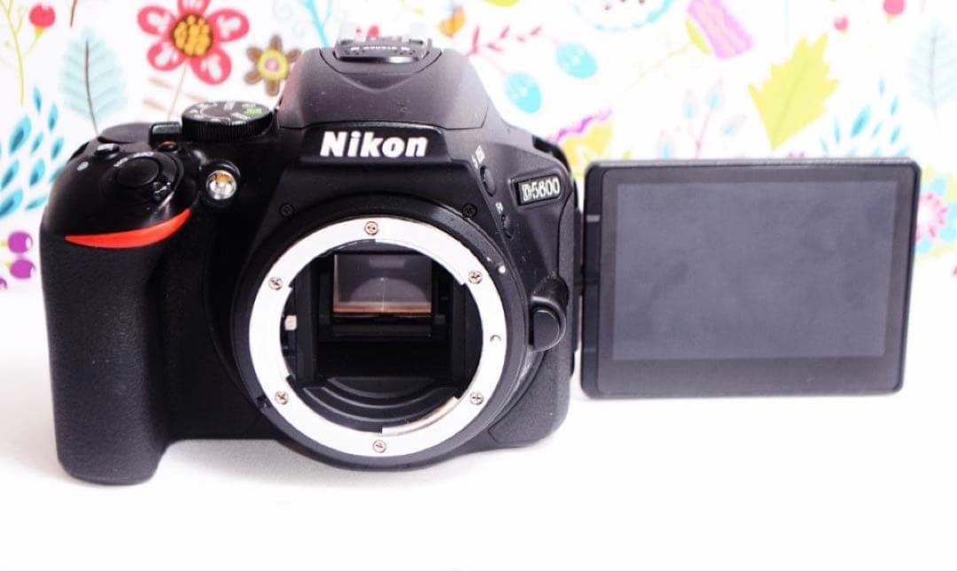 スマホ転送機能付☆Nikon D5600☆レンズセット