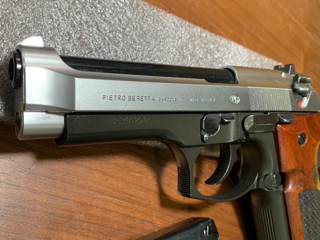 マルシン 発火式モデルガン ベレッタ M92 カスタム BERETTA刻印 蓄光
