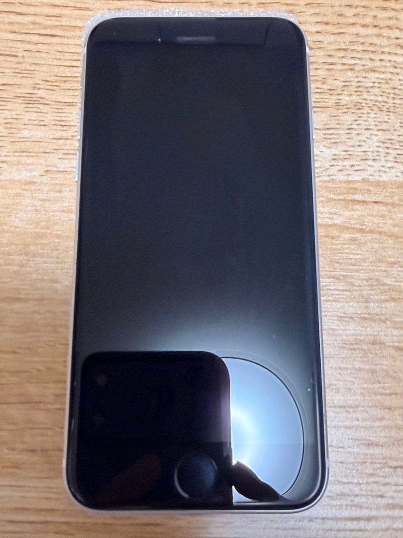 iPhone SE 第二世代　128GB