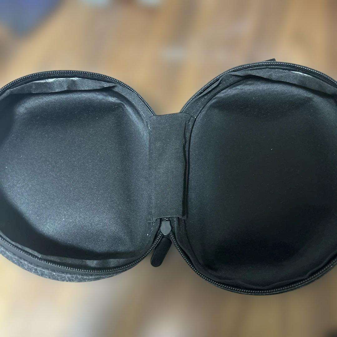 Beats ワイヤレスヘッドホン ブラック ケース付き　nakanishi