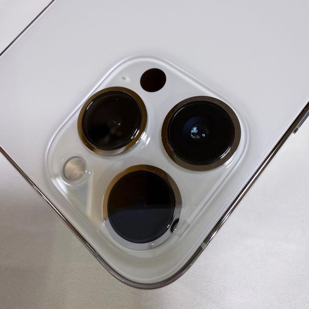 【美品】iPhone 13 pro 512GB シルバー SIMフリー箱付き