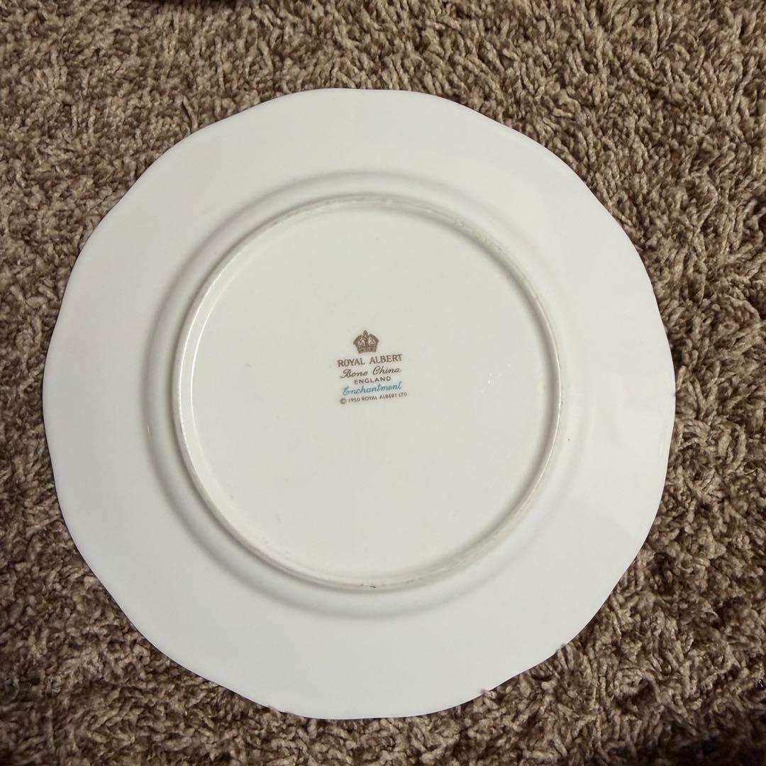   ロイヤルアルバート エンチャントメント プレート 4枚