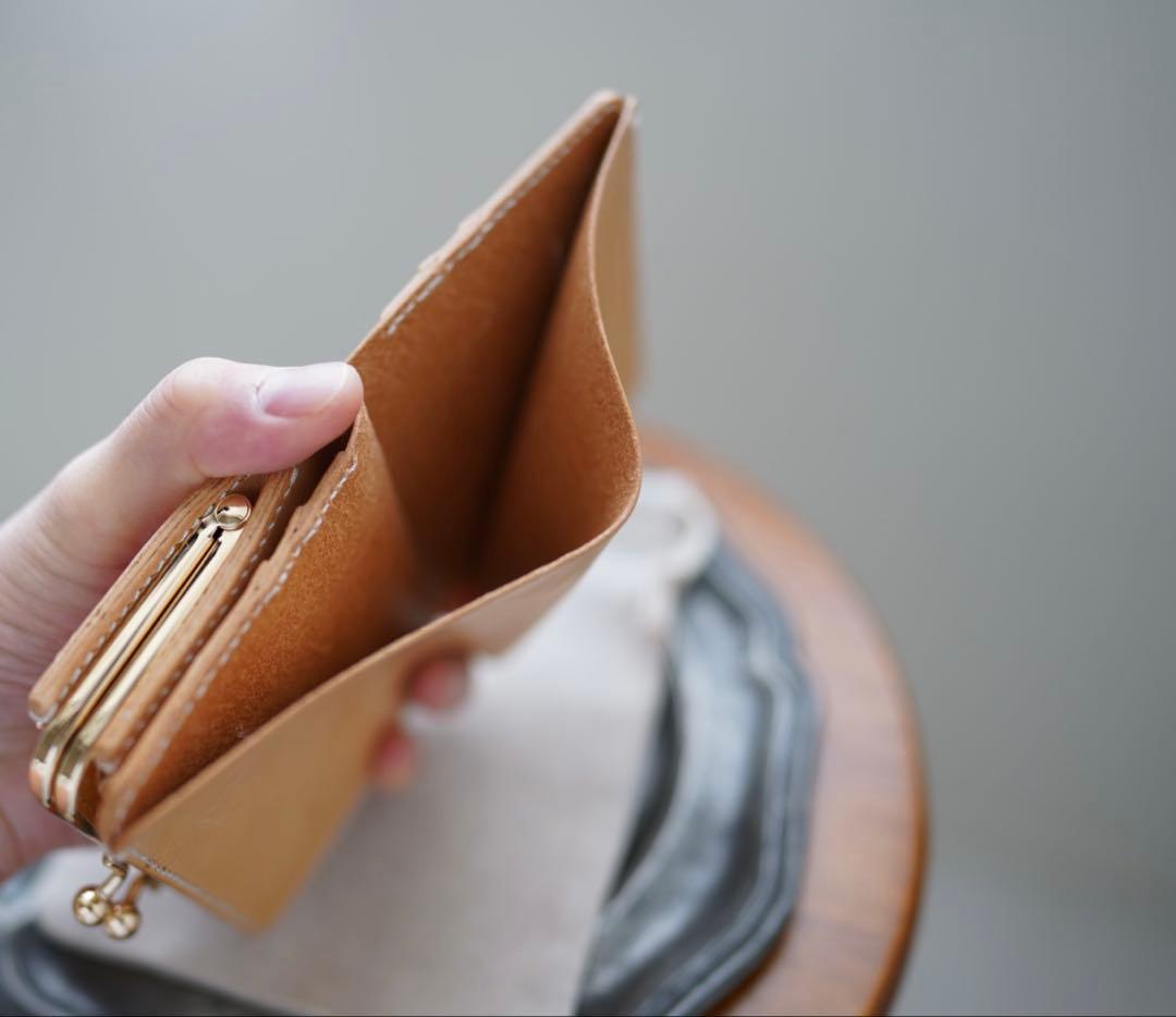 【一点もの】ハンドメイド 本革 がま口 二つ折り財布