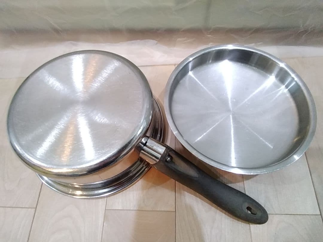 Amway，Queen　中ソースパン（内径18cm）、蓋付　アムウェイ