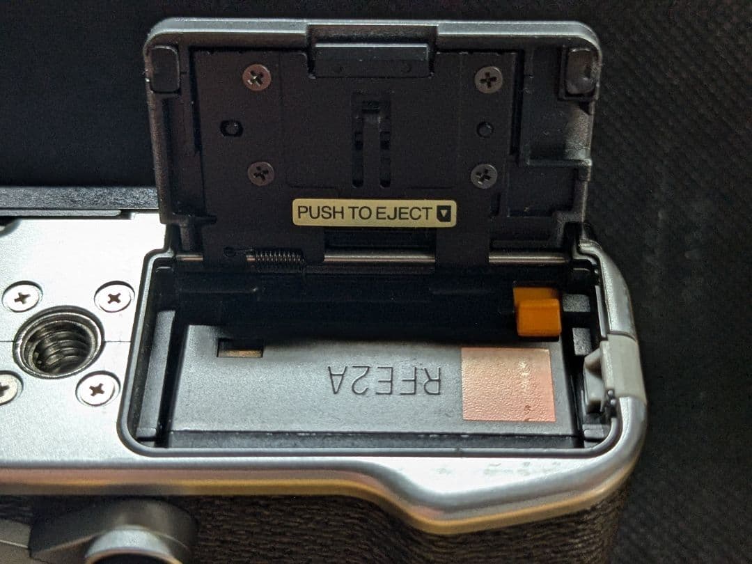 FUJIFILM ミラーレス一眼 X-M1 レンズキット（使用済み中古品）